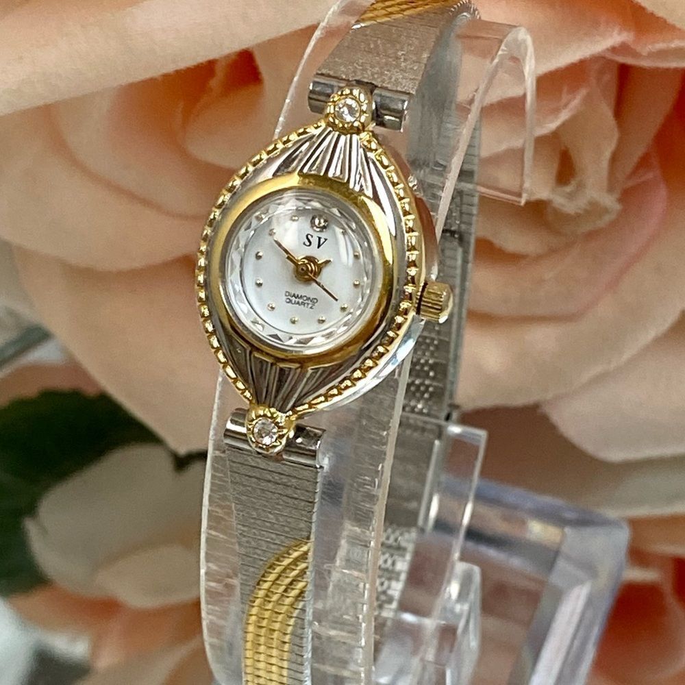 Vintage Sergio Valente Diamond Accented Dial Two-Tone Dainty Dress Watch - Picture 3 of 16